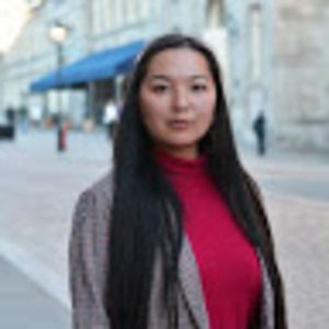 Meet your Posher, Roxane